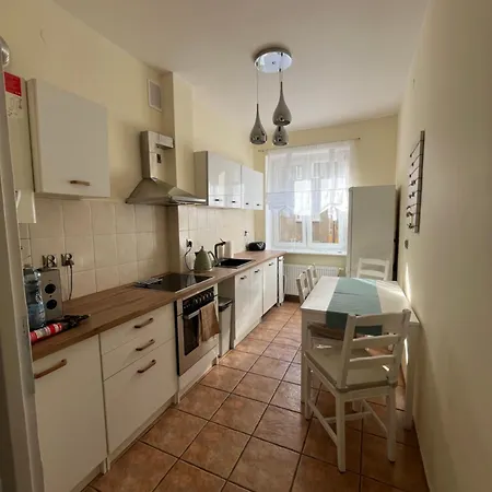 Pansiyon Przy Targach Poznanskich Nr 1 ,lozko Dlugosc 190cm Poznan